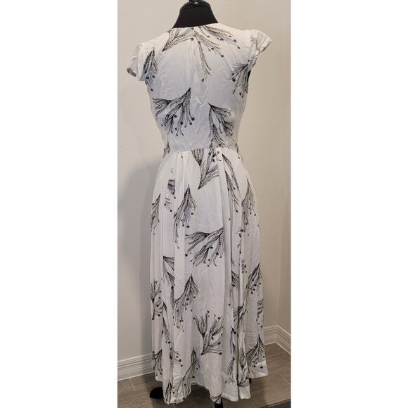 Free People Retro Boho Midi Dress Surplice V-Neck Size 4 Deep V Bohemian EUC - Picture 4 of 15